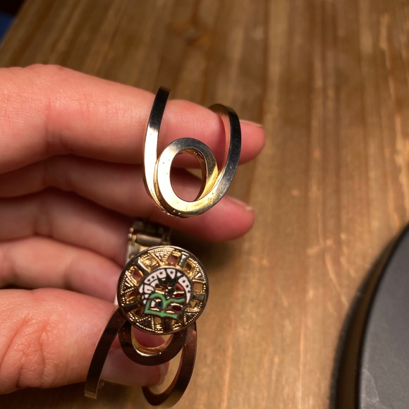 1960'S REBEKAH ODD FELLOWS GOLD TONE ENAMEL CLAMPER BRACELET LETTER R VINTAGE - Picture 5 of 5